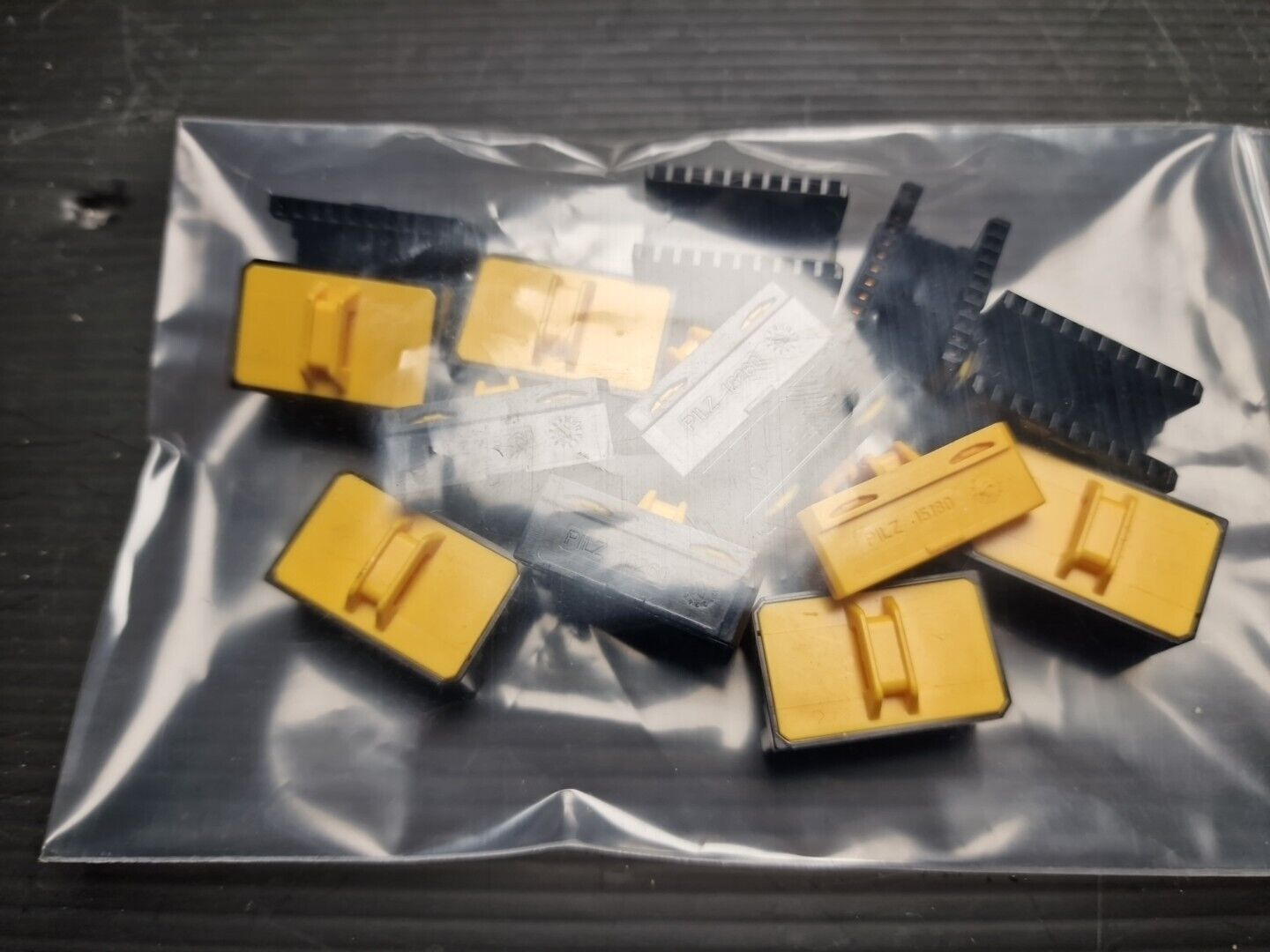 14 STÜCK PILZ 16260 MODULSTECKER NEUWERTIG