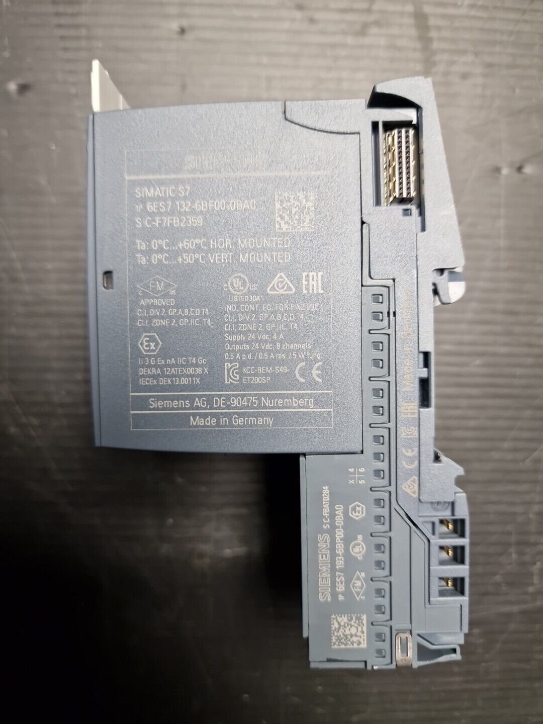 Siemens Simatic ET 200SP 6ES7131-6BF00-0BA0 + 6ES7 132-6BF00-0BA0 Digitales Ein-/Ausgangsgangsmodul