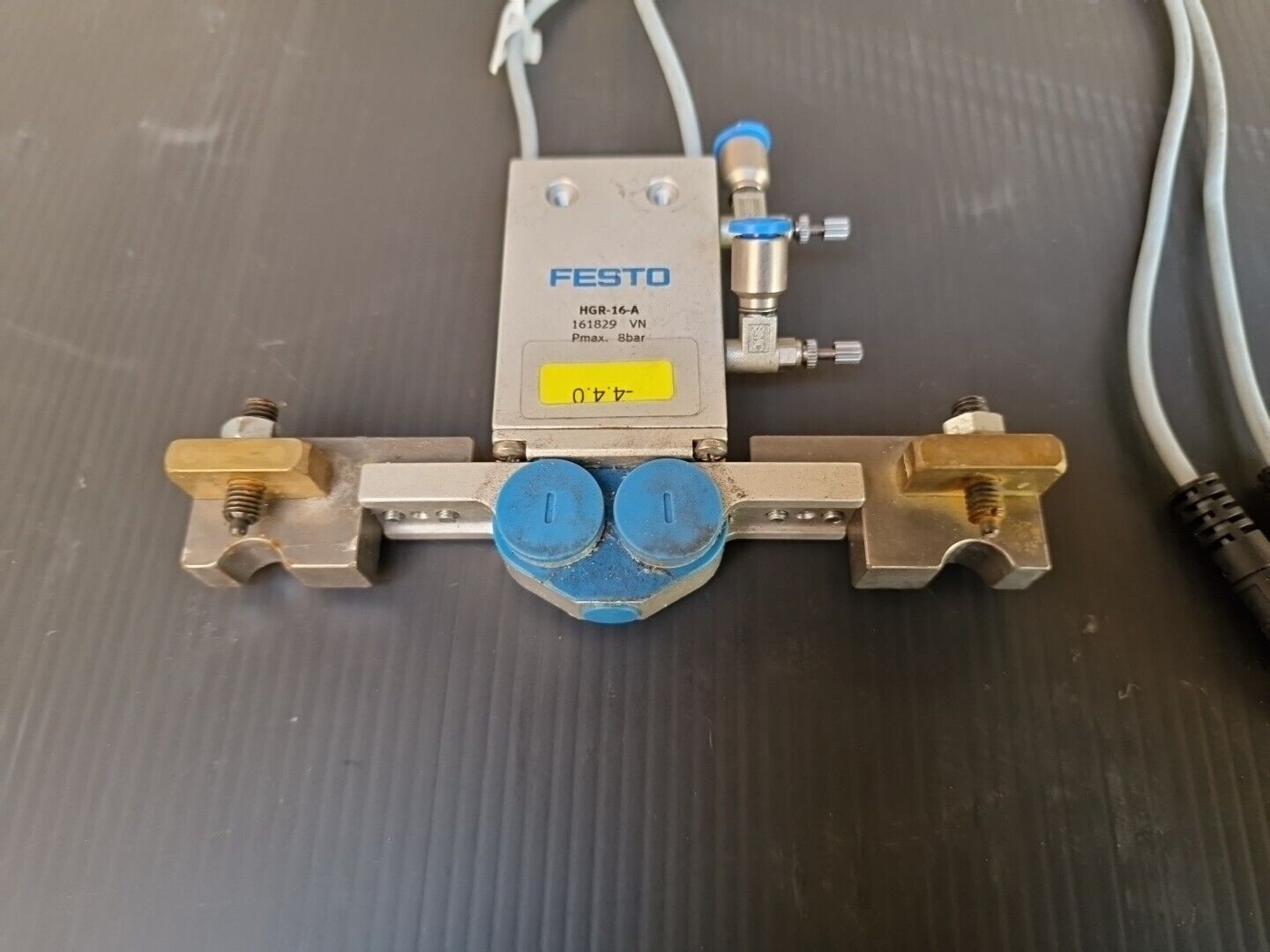 FESTO HGR-16-A 161829 Radialgreifer Greifer Druckluft PNEUMATIK