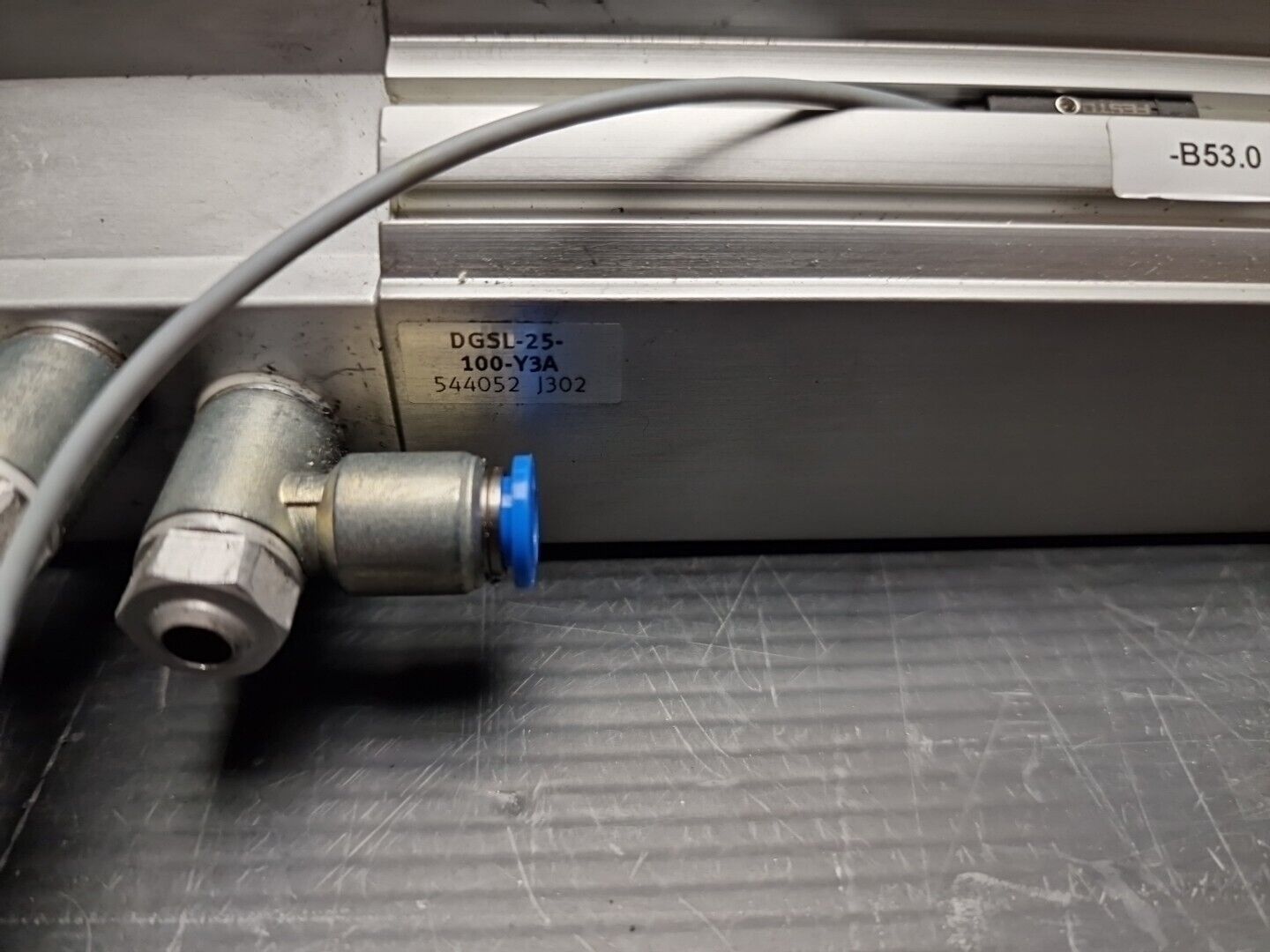 FESTO DGSL-25-100-Y3A Mini Schlitten 544052 Hub 100 Linearmodul