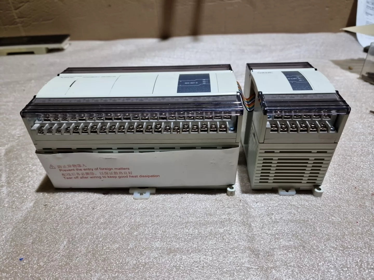 XINJE programmable Programmierbarer Controller Modul XC3-60T-E + XD-E16YT