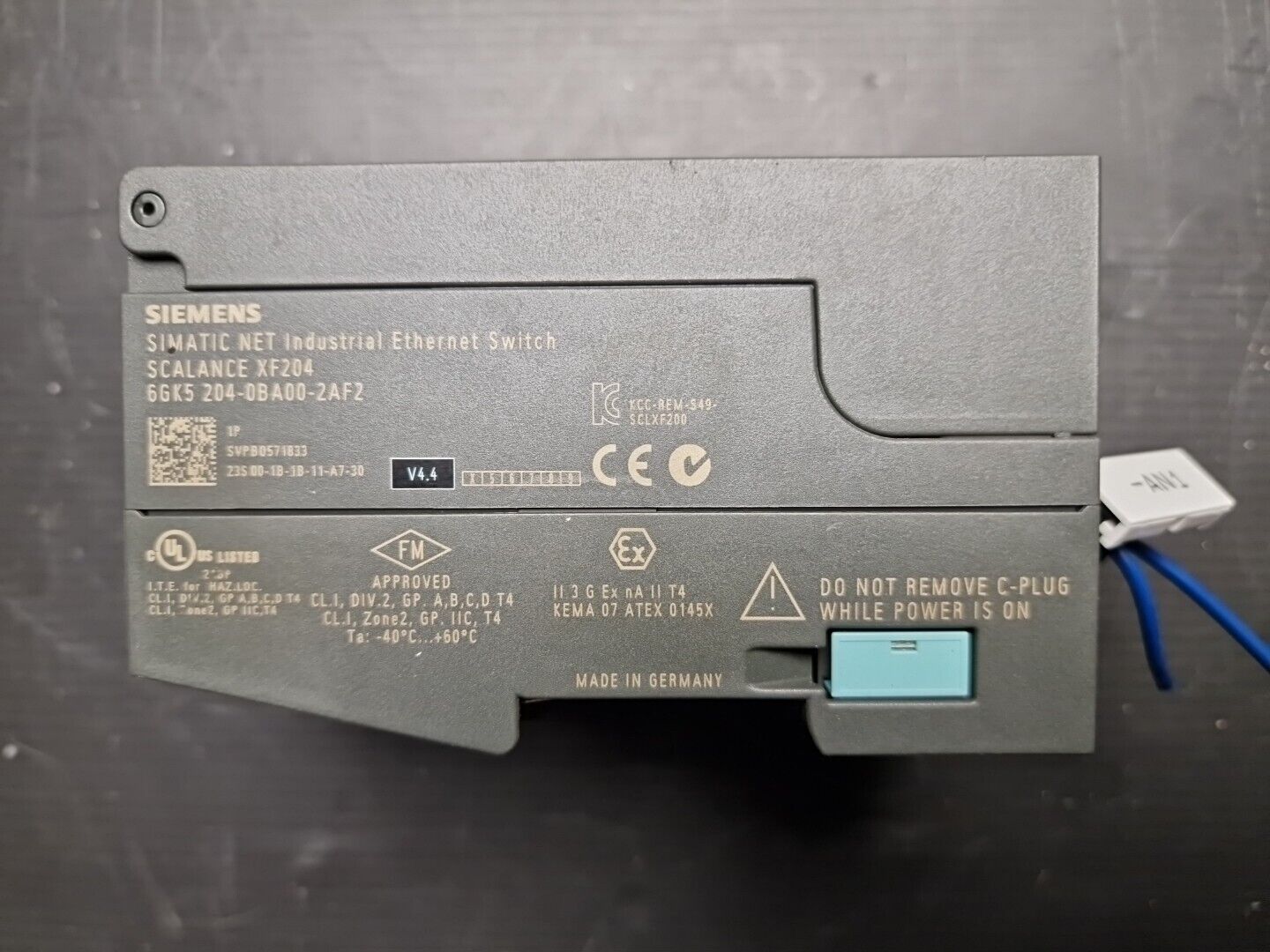 Siemens Scalance XF204 Simatic Net Industrial Switch 6GK5 204-0BA00-2AF2