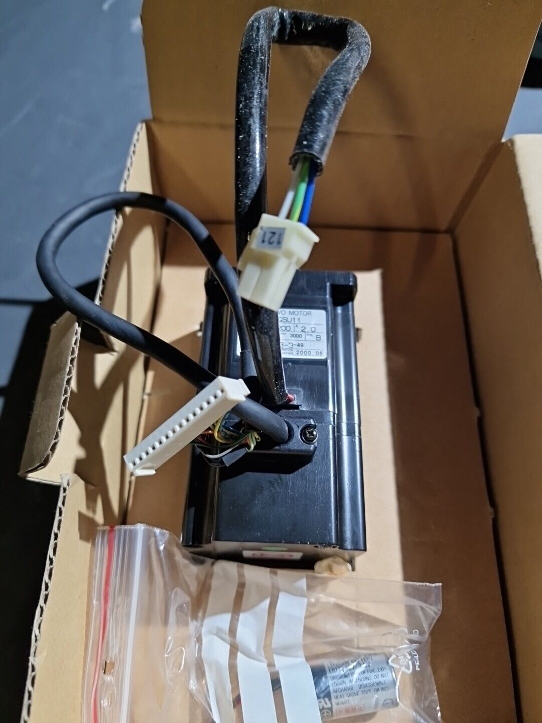 YASKAWA AC Servo Motor SGM-02AGSU32 Epson R13ZA00062500K