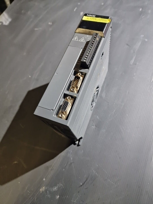 Xinje ds2-20p7-as Servo Driver Motor Treiber