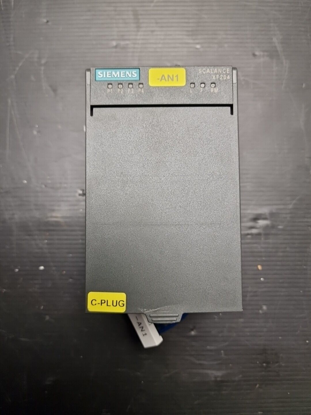 Siemens Scalance XF204 Simatic Net Industrial Switch 6GK5 204-0BA00-2AF2