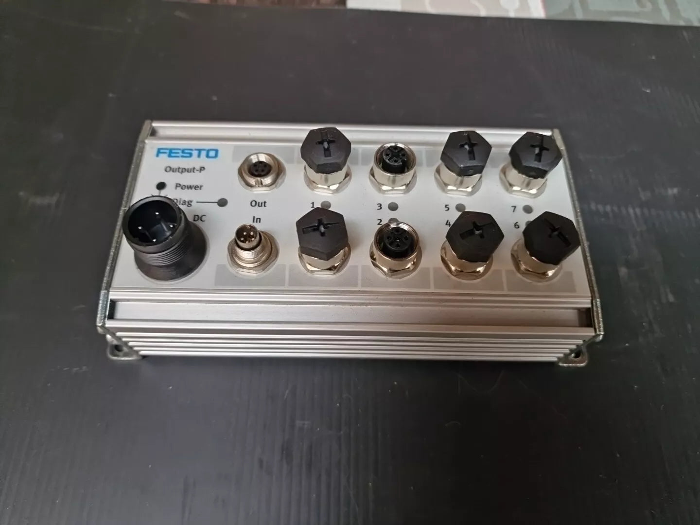 Festo CP-A08-M12 5POL 175640 Ausgangsmodul