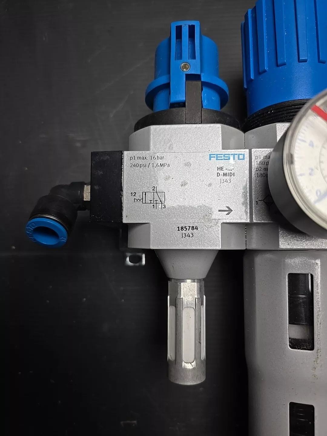 Festo Wartungseinheit VERTEILER 185784, 159592 U.s.w