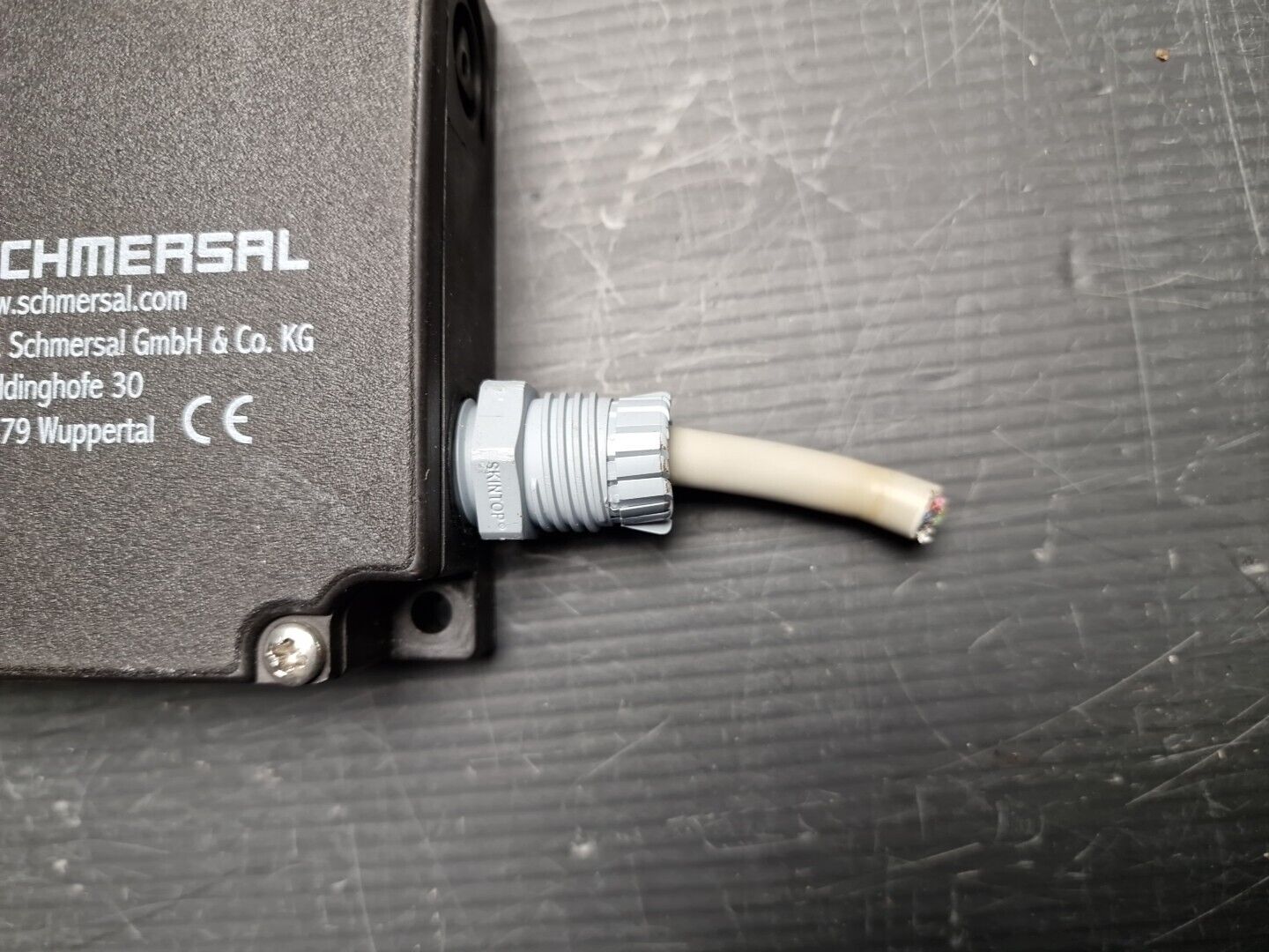 Schmersal Sicherheitszuhaltung AZM 161SK-12/12RKA-024 101166285