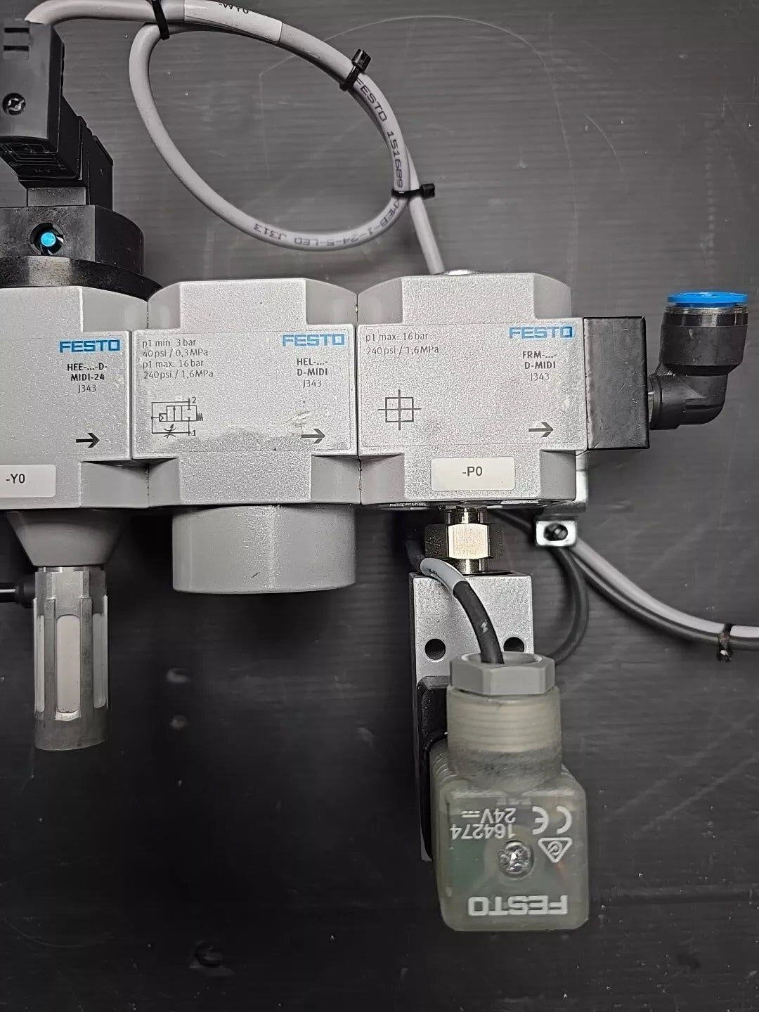 Festo Wartungseinheit VERTEILER 185784, 159592 U.s.w